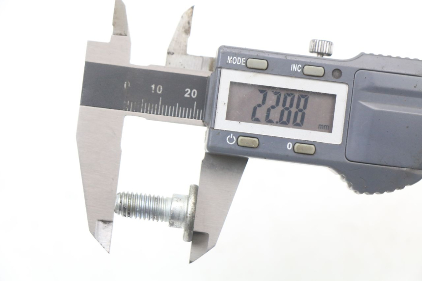 photo de TORNILLO DEL DISCO DE FRENO HYOSUNG XRX 125 (2000 - 2008) - Otra perspectiva