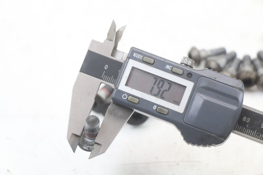 photo de TORNILLO DEL DISCO DE FRENO YAMAHA FZ1 FAZER 1000 (2007 - 2009) - Vista general del producto