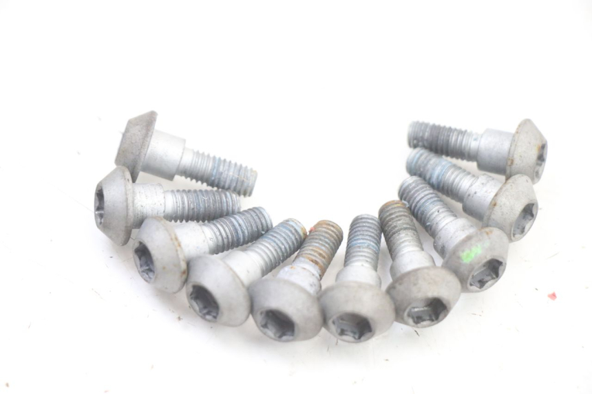 photo de TORNILLO DEL DISCO DE FRENO YAMAHA TRACER 7 700 (2020 - 2024) - Zoom estado de uso