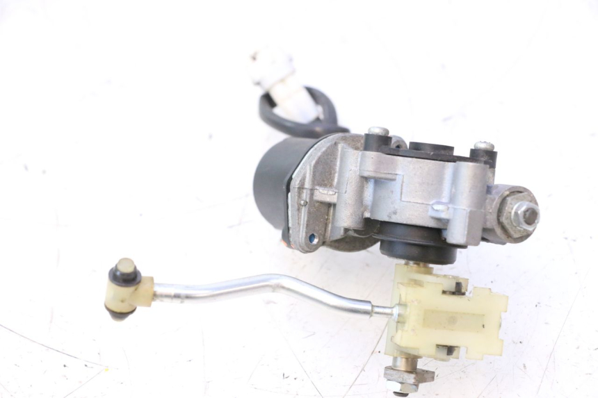 photo de COMPUERTAS DE AIRE YAMAHA YZF R6 600 (2008 - 2009) - Otra perspectiva